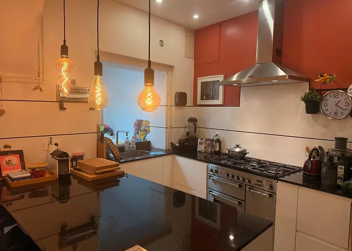 Semesterbostad Maison Marie Charme & Confort A Centre