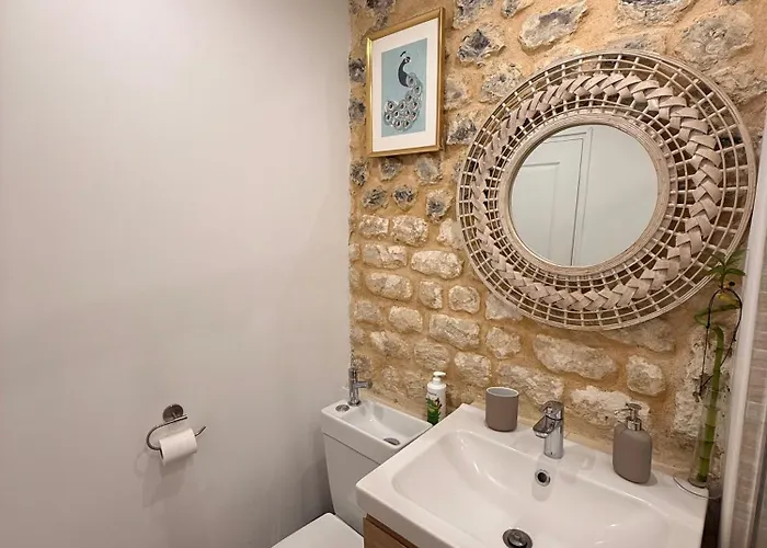 Semesterbostad Maison Marie Charme & Confort A Centre *