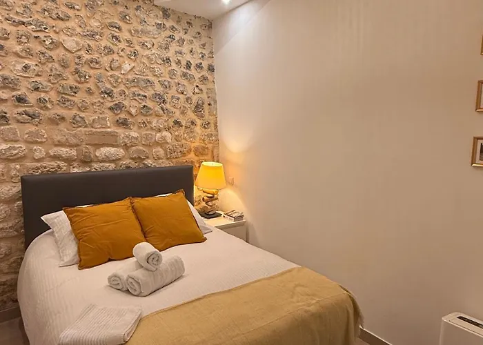 Maison Marie Charme & Confort A Centre Semesterbostad *